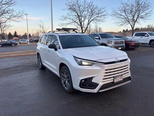 2025 Lexus TX 500h F SPORT Premium