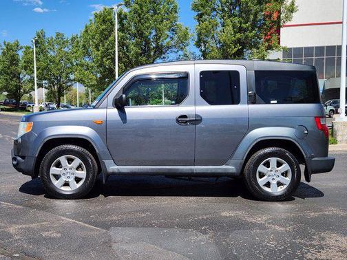 Polished Metal Metallic 2009 Honda Element EX