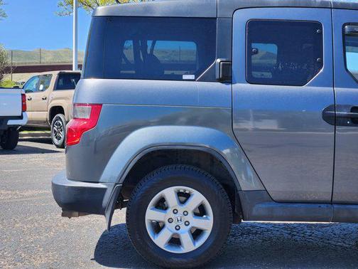 Polished Metal Metallic 2009 Honda Element EX
