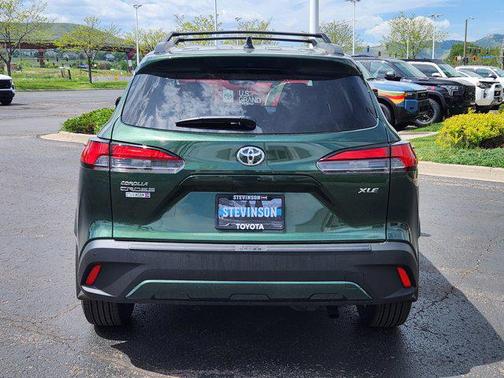 2025 Toyota Corolla Cross XLE