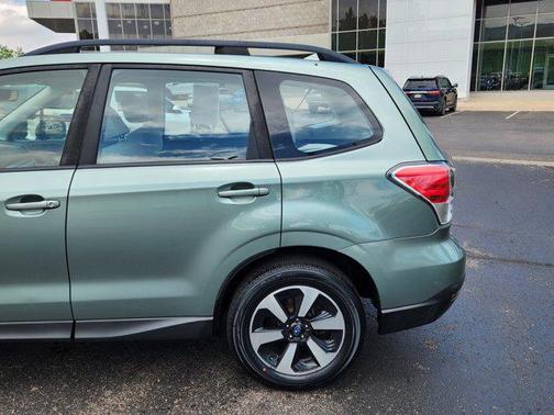 2017 Subaru Forester 2.5i