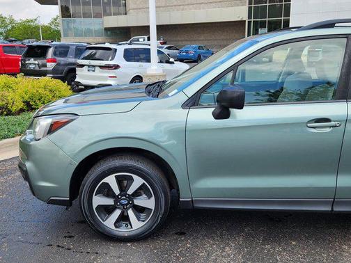 2017 Subaru Forester 2.5i