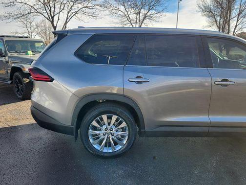 2026 Toyota Grand Highlander Platinum