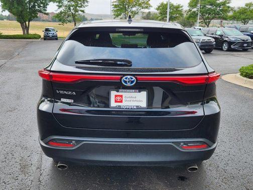 2023 Toyota Venza LE