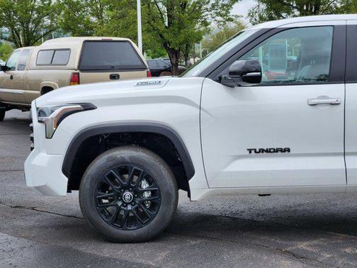 Ice 2025 Toyota Tundra Hybrid Limited