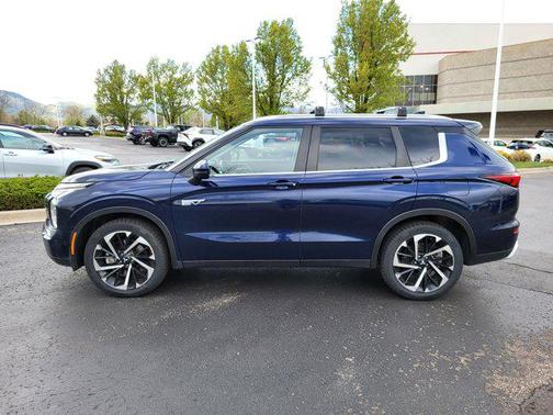 2023 Mitsubishi Outlander PHEV SE S-AWC