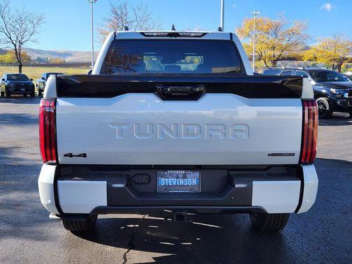 2026 Toyota Tundra Hybrid Platinum