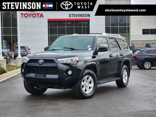 Midnight Black Metallic 2016 Toyota 4Runner SR5