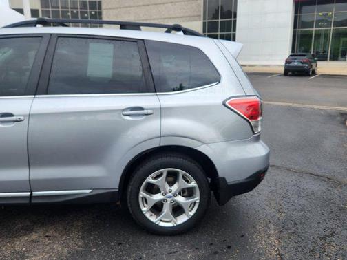 2018 Subaru Forester 2.5i Touring