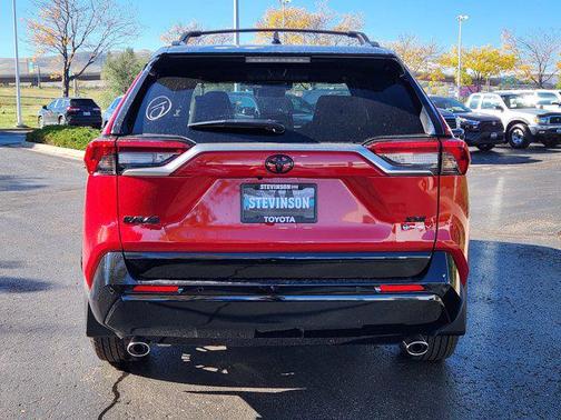 2025 Toyota RAV4 Hybrid SE