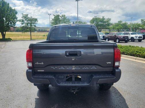 2022 Toyota Tacoma SR5