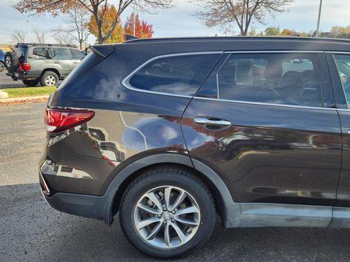 2019 Hyundai Santa Fe XL SE