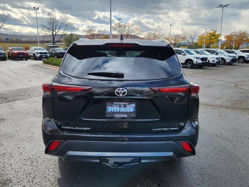 2025 Toyota Highlander Limited