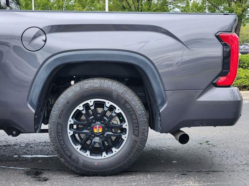 Magnetic Gray Metallic 2022 Toyota Tundra SR5