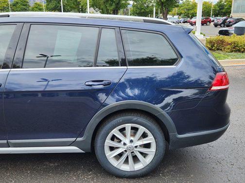 2019 Volkswagen Golf Alltrack TSI S
