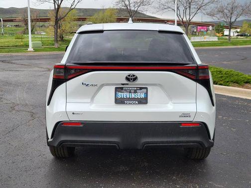 2025 Toyota bZ4X XLE