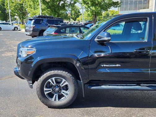 2018 Toyota Tacoma TRD Sport