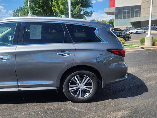 2018 INFINITI QX60 Base