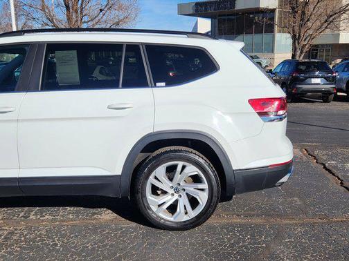 2021 Volkswagen Atlas 3.6L SE w/Technology