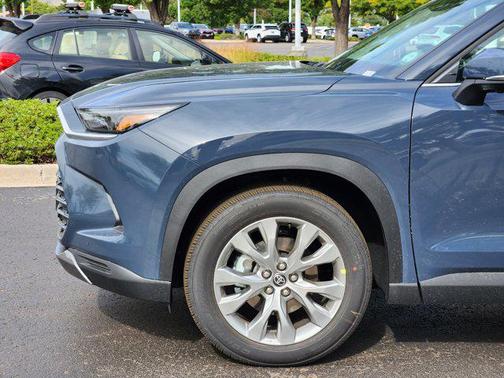 2025 Toyota Grand Highlander Limited