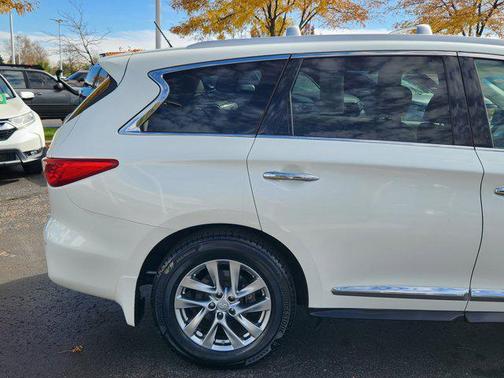 2015 INFINITI QX60 Base