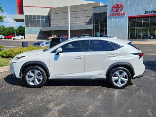 2017 Lexus NX 300h Base