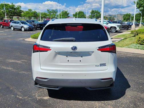 2017 Lexus NX 300h Base