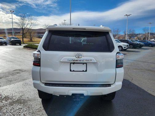 2016 Toyota 4Runner SR5