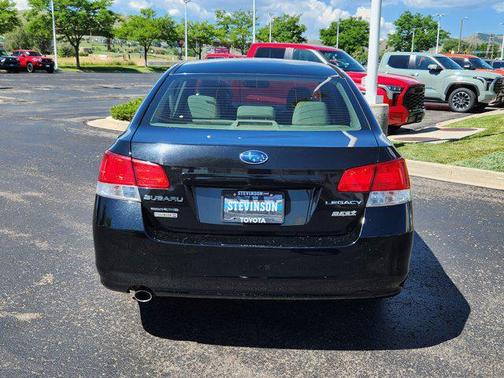 2011 Subaru Legacy Premium