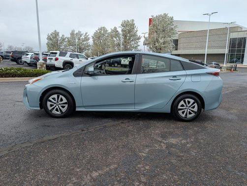 2017 Toyota Prius Four