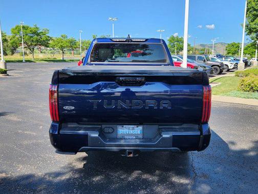 2022 Toyota Tundra Platinum