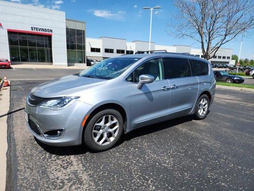 2019 Chrysler Pacifica Limited