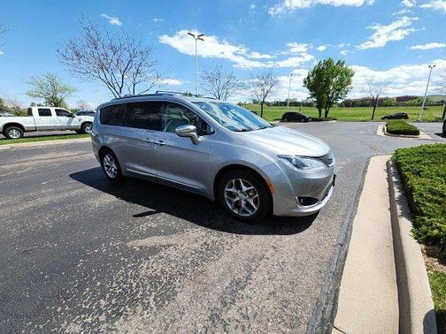 2019 Chrysler Pacifica Limited