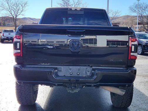 2024 RAM 2500 Limited Crew Cab 4x4 6'4' Box