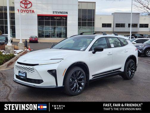 2025 Toyota Crown Signia Limited