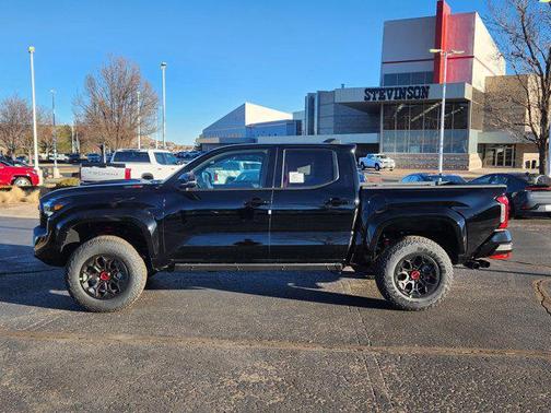 2026 Toyota Tacoma Hybrid TRD Pro