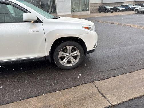 2013 Toyota Highlander Limited