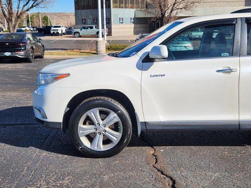 2013 Toyota Highlander Limited