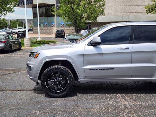 Billet Silver Metallic Clearcoat 2018 Jeep Grand Cherokee Altitude