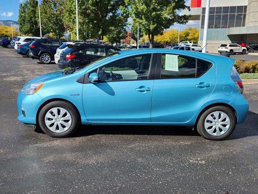 2014 Toyota Prius c Four
