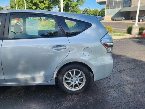 2014 Toyota Prius v Three