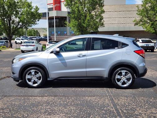 Lunar Silver Metallic 2017 Honda HR-V EX-L w/Navigation