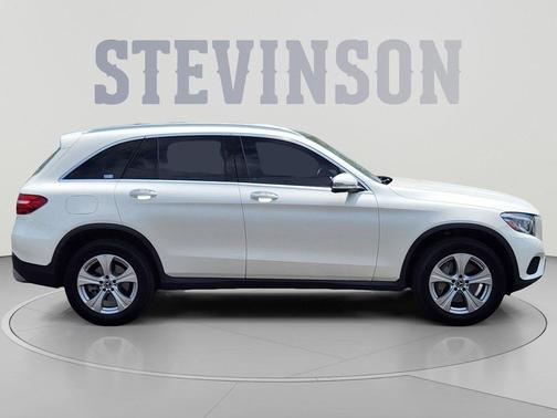 Diamond Silver Metallic 2017 Mercedes-Benz GLC 300 4MATIC