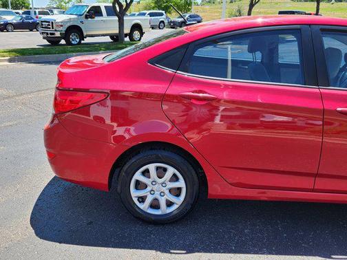 2013 Hyundai Accent GLS