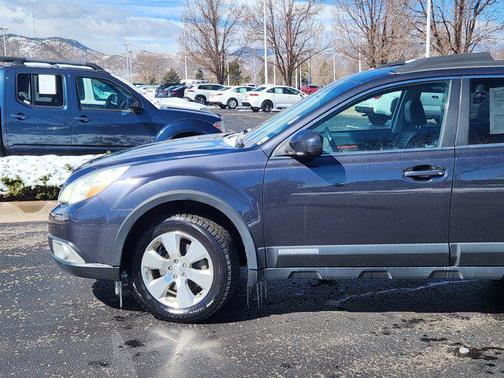 2011 Subaru Outback 3.6 R Limited