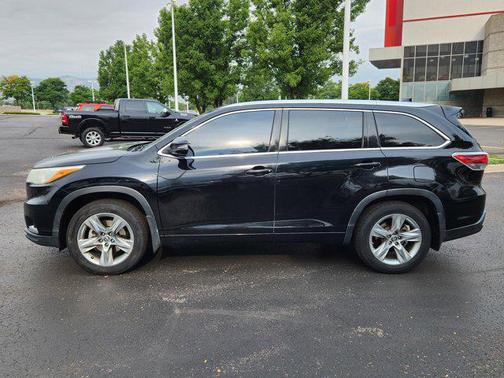 2016 Toyota Highlander Limited