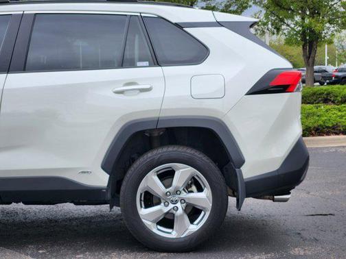 Blizzard Pearl 2021 Toyota RAV4 Hybrid Limited