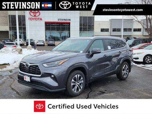 2025 Toyota Highlander Hybrid XLE