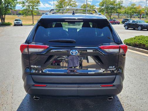2024 Toyota RAV4 Hybrid XLE Premium