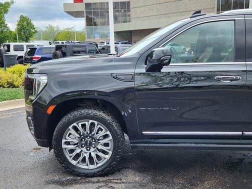2024 GMC Yukon XL Denali Ultimate
